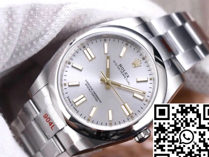 Dial EW 41MM Oyster Silver Perpetual Factory Rolex M124300-0001 0217